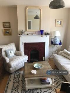 Front Lounge