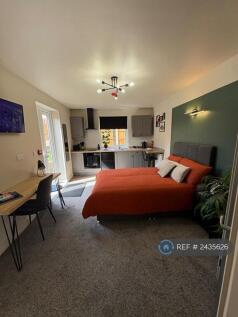 Large Studio 1 With Large Private Garden