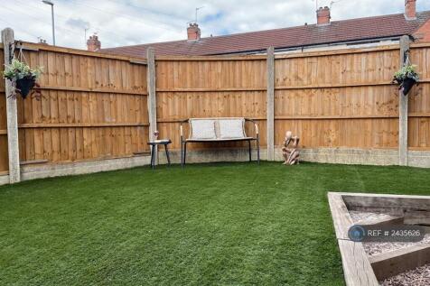 Studio 1 Private Garden Garden