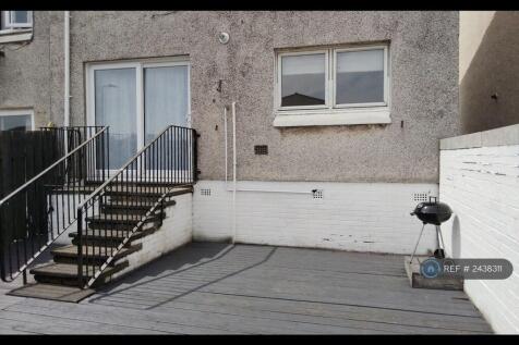 Decking With Bbq Area