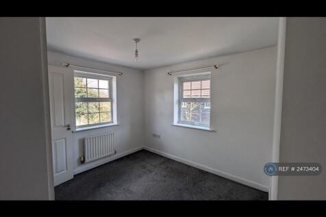 Bedroom 2 (Double)