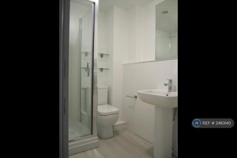 En Suite Bathroom