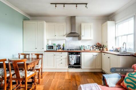 Kitchen &amp; Dining