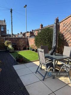 Rear South Facing Garden