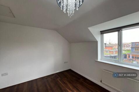 2/f Family Bedroom