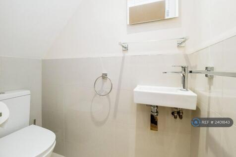 Ground Floor Wc