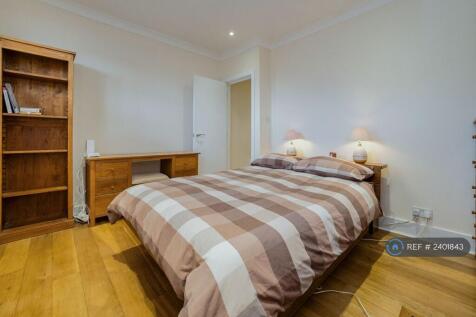 1st Floor Double Bedroom