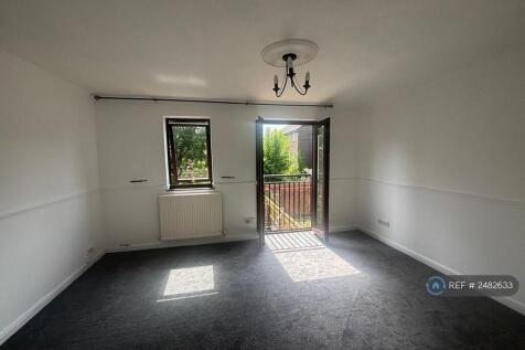 First Floor Double Living/Bedroom