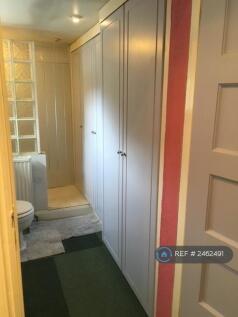 Shower Room/Toilet