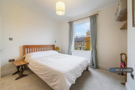 Double Bedroom With King Bed