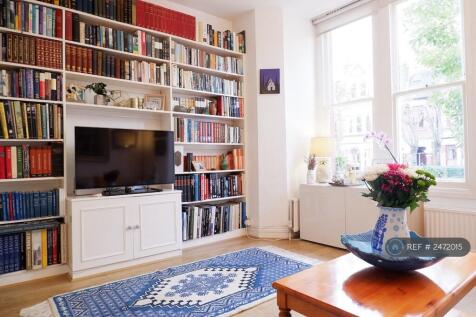 Bright Living Room With High Ceilings