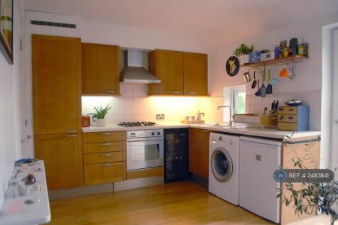 Light And Spacious Kitchen