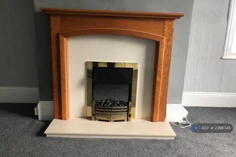 Lounge Fire Place And Electric Fire