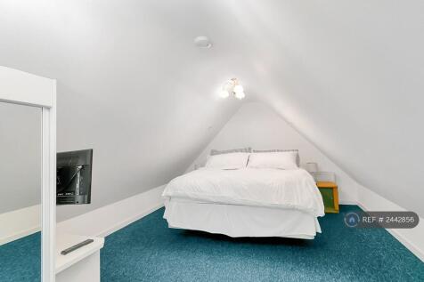 Double Bed