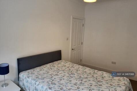 First Floor Front Double Bedroom