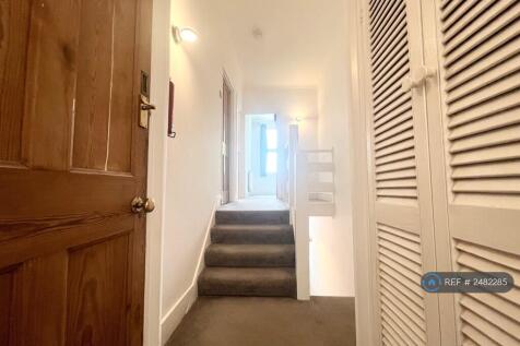 Landing/Storage Cupboard
