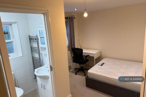 The Ensuite Double Room
