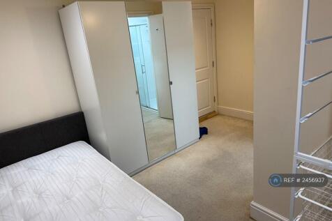 The Ensuite Double Room