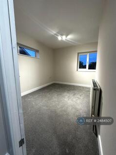Bedroom #1