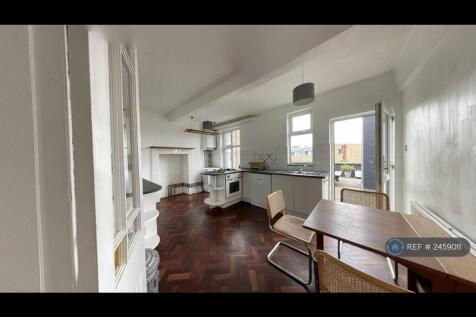 Kitchen/Dining 1