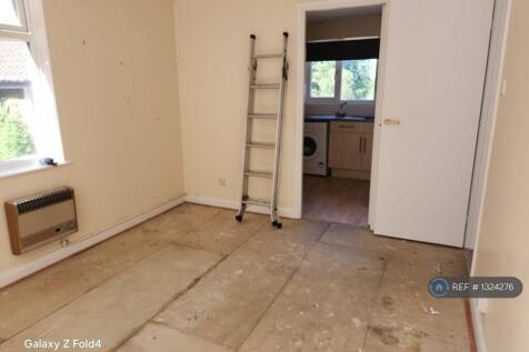 Living Room - Broadband And Tv Connections