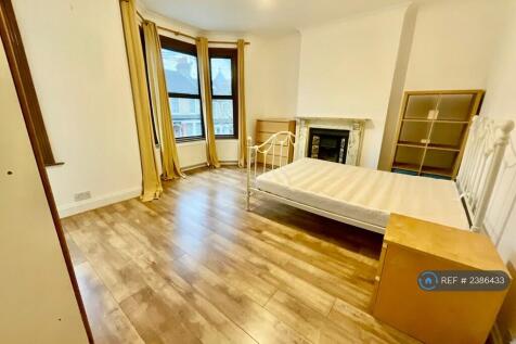 Room 4 