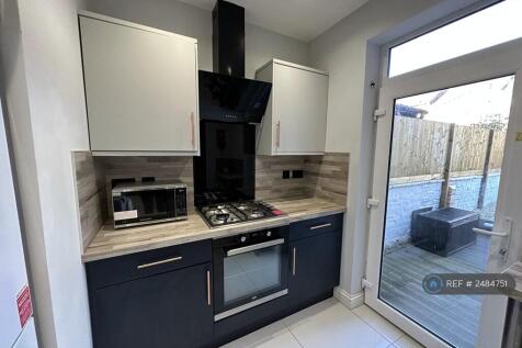 Communal Kitchen