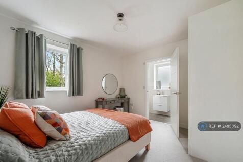 Bedroom 3 &amp; En-Suite