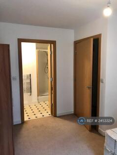 Ensuite Shower From Bed 2