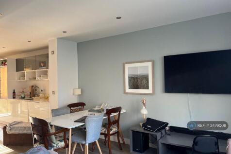 Ground Floor Dining / Sitting 