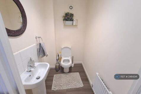 Ground Floor Wc