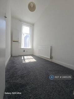 Small Bedroom