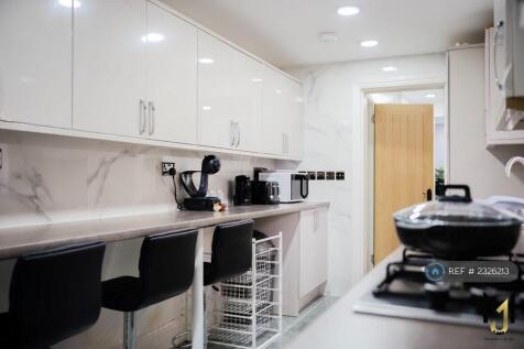 Kitchen (Shared)