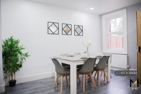 Dining Area (Shared)