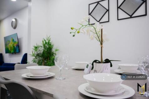 Dining Area (Shared)