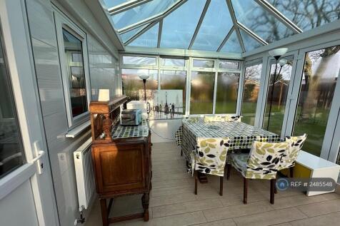 Dining Room &amp; Conservatory 