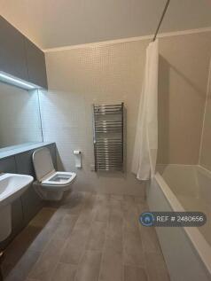 Upstairs Bathroom