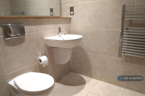 Bathroom: Pic2