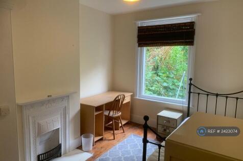 Upstairs Back Bedroom