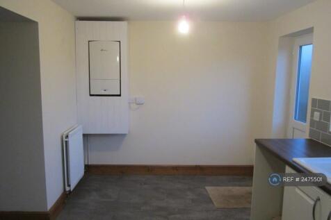 Kitchen / Dining Area