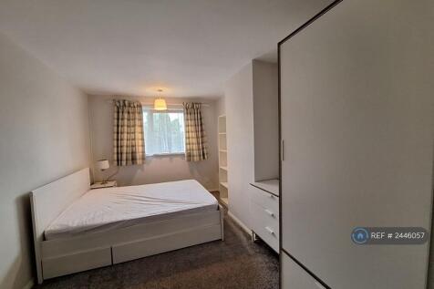 Bedroom 1 - Double