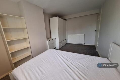 Bedroom 1 - Double