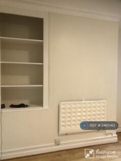 Mid Livingroom