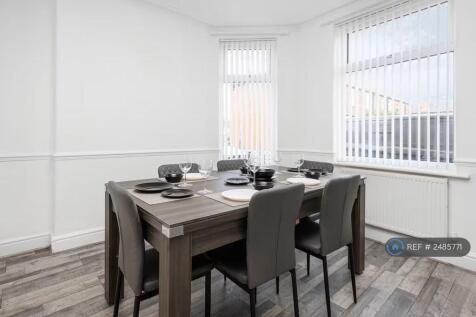 Dining Room - 01