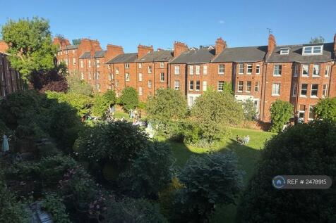 View From Second Bedroom Of Garden 