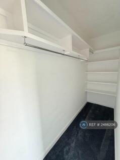 Walk In Wardrobe 