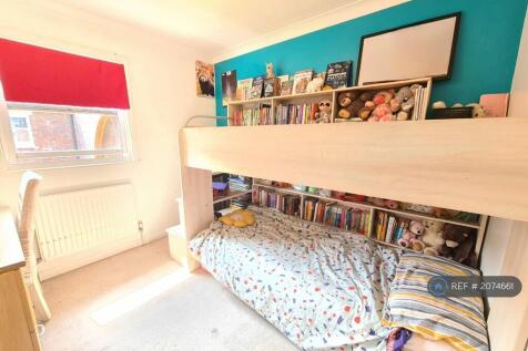 Secondbedroom1