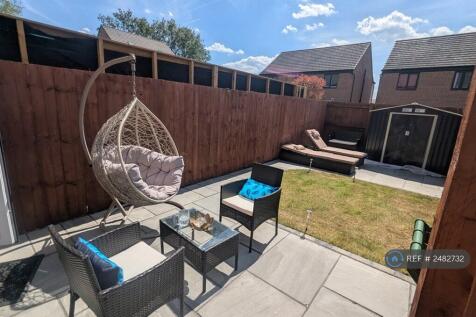 Newly Refurbished Garden