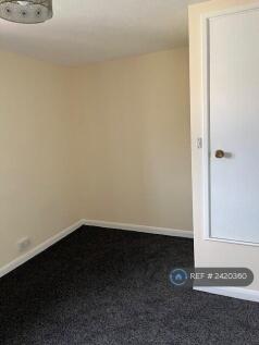 Bedroom With Cupboard