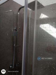 Large Bathroom Shower 1200*800